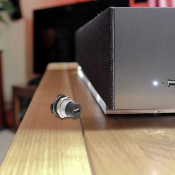 Адаптеры USB-разъема для монтажа на панели Приборная панель автомобиля