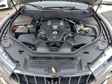 Maserati Levante 2017 Maserati Levante 2017 3.0 Benzyna 345KM, zdjęcie 6