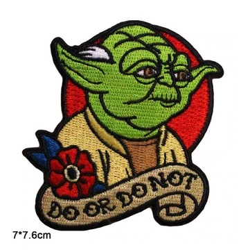 NASZYWKA TERMO HAFTOWANA - YODA, STAR WARS