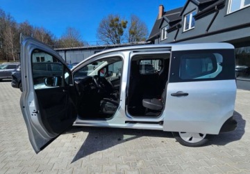 Nissan Townstar Van 1.3 DIG-T 130KM 2024 Nissan Townstar Nissan Townstar Combi 1.3 DIG-T L1 Business 1.3 Benzyna, zdjęcie 19