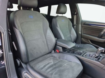 Volkswagen Arteon Shooting Brake R 2.0 TSI 320KM 2023 Volkswagen Arteon Shooting Brake R 320kmPanorama Grzana kanapa 2.0 320KM, zdjęcie 15