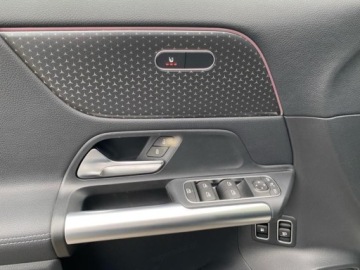 Mercedes GLA II Off-roader Facelifting 1.3 200 163KM 2025 MERCEDES-BENZ GLA 200 Progressive Suv 1.3 (163KM) 2025, zdjęcie 14