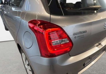 Suzuki Swift VI Hatchback Facelifting 1.2 DualJet SHVS 83KM 2021 Suzuki Swift VAT 23 Premium 1.2 hybrid 83KM M5 2021 r., Salon PL, I wlasci, zdjęcie 10