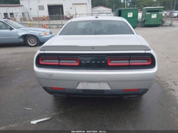 Dodge Challenger III 2020 Dodge Challenger RT 2020 5.7l 5.7 Benzyna 372KM, zdjęcie 3