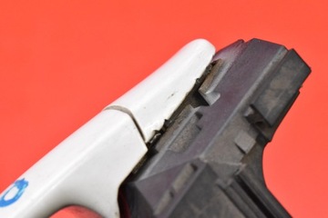 KLIKA PRAVÁ PŘEDNÍ BÍLÁ 5N0839885H SKODA CITIGO 11-17