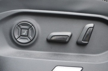 Volkswagen Touareg III SUV 3.0 V6 SCR TDI 286KM 2023 Volkswagen Touareg 3.0 V6 TDI SCR 4Mot ,Salon PL,Serwis ASO,Bezwypadkowy,, zdjęcie 7