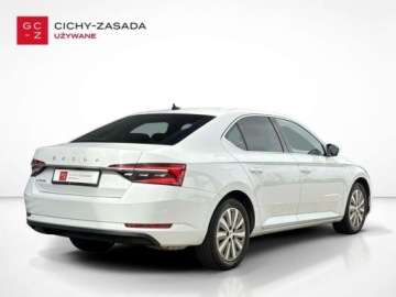 Skoda Superb III Liftback Facelifting 2.0 TSI 190KM 2022 Skoda Superb SalonPL 190KM DSG Style Kessy El.Klapa Podgrz.fot Czujniki Ka, zdjęcie 35