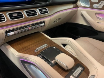 Mercedes GLE V167 SUV Facelifting 3.0 450d 367KM 2026 MERCEDES-BENZ GLE 450 d 4-Matic AMG Line 3.0 (367KM) 2026, zdjęcie 10