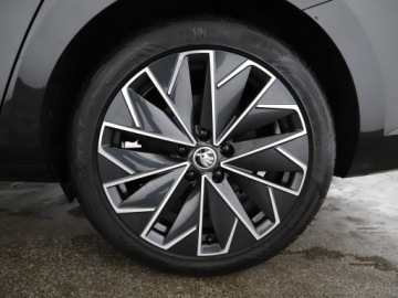 Skoda Superb III Kombi Facelifting 2.0 TDI SCR 200KM 2023 Skoda Superb | Canton Sound System | Kamera Cofani, zdjęcie 26