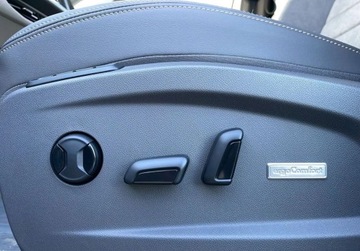 Volkswagen Multivan T7 Van L1 2.0 TDI 150KM 2025 Volkswagen Multivan Life L2 2.0 TDI 150 KM DSG 7 osob 2.0 Diesel 150KM, zdjęcie 25