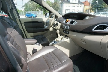 Renault Grand Scenic II Grand Scenic 1.9 dCi FAP 130KM 2010 Renault Grand Scenic 1.9 DCi 131KM, 7-osobowy,, zdjęcie 11