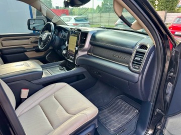 Dodge Ram V 2019 DODGE RAM 1500 LIMITED Crew Cab 4X4 Pickup 5.7 HEMI FULL LED, zdjęcie 22
