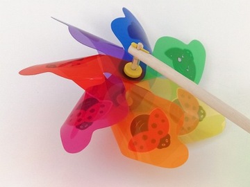 Точечная ветряная мельница, деревянный вал, длина 55 см.