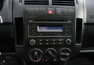Volkswagen Polo IV Hatchback 1.4 i 80KM 2009 Volkswagen Polo Volkswagen Polo 1.4 United 1.4 Benzyna 80KM, zdjęcie 15