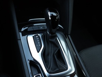 Opel Insignia II Sports Tourer 1.5 Turbo 165KM 2020 Opel Insignia 1.5 Turbo, Salon Polska, Automat, zdjęcie 16