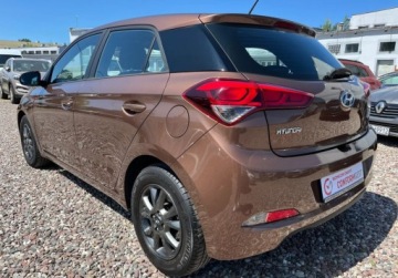 Hyundai i20 II Coupe 1.2 MPI 84KM 2017 Hyundai i20 1.2 Benzyna 84KM, zdjęcie 7