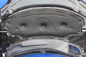 KAPOTA KRYT MOTORU NEOPRAVENÉ PRVNÍ LAK MERCEDES W164 ML C197