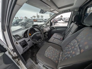 Mercedes Vito W639 Kombi 109 CDI 95KM 2008 Mercedes-Benz Vito Stan techniczny dobry 2.1 Diesel 95KM, zdjęcie 17