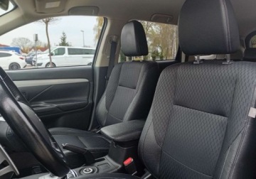Mitsubishi Outlander III 2014 Mitsubishi Outlander Zarejestrowany - ubezpieczony - automat - 2,0 - 121 KM, zdjęcie 20
