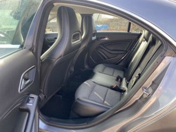 Mercedes CLA C117 Coupe Facelifting 1.5 180 d 109KM 2018 Mercedes-Benz CLA LEDY SKORY PARKTRONIC NAWIGACJA AMBIENTOWE OSWIETLENIE G, zdjęcie 5