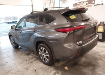 Toyota Highlander III 2023 Toyota Highlander 2023, XLE, 2.4L, od ubezpieczalni 2.4 Benzyna 269KM, zdjęcie 4