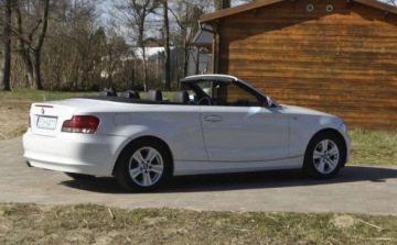 BMW Seria 1 E81/E87 Cabrio E88 120i 170KM 2008 BMW Seria 1 BMW Seria 1 Cabrio w Automacie. Twoj relaks blizej natury 2.0, zdjęcie 3
