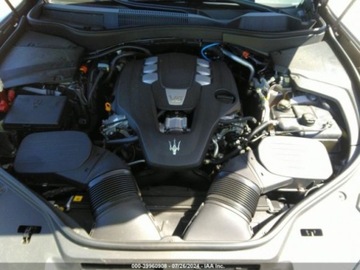 Maserati Levante 2021 Maserati Levante 2021r, 3.0L, 4x4 3.0 Benzyna 345KM, zdjęcie 13