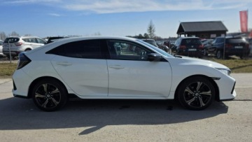 Honda Civic X Hatchback 5d 1.0 VTEC TURBO 126KM 2019 Honda Civic biala perla 1,0 i-vtec ledy duza navi, zdjęcie 4