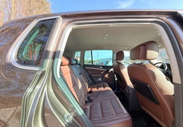 Volkswagen Tiguan I SUV Facelifting 2.0 TDI CR DPF BlueMotion 140KM 2012 Volkswagen Tiguan Volkswagen Tiguan 2.0 TDI Perfectline 2.0 Diesel 140KM, zdjęcie 28