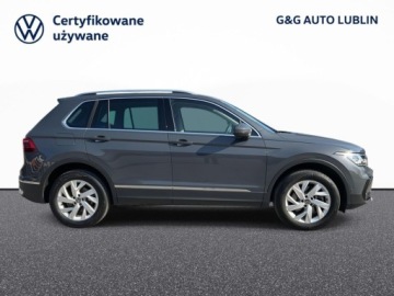 Volkswagen Tiguan II SUV Plug-in 1.4 TSI e-HYBRID 245KM 2022 Volkswagen Tiguan Tiguan 1.4 TSI Plug In DSG Highline LED Matrix Hak AsoFV, zdjęcie 5