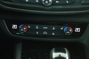 Opel Insignia II Sports Tourer 1.5 Turbo 165KM 2019 Opel Insignia 1.5 Turbo, Salon Polska, Serwis ASO, zdjęcie 9