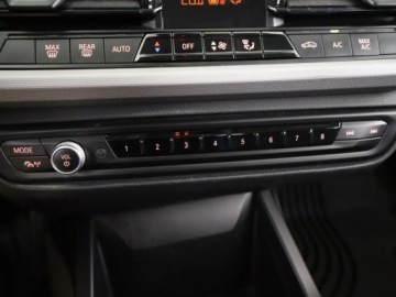 BMW Seria 1 F40 2020 BMW 1 118i, Salon Polska, Serwis ASO, Automat, zdjęcie 17