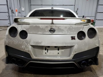 Nissan GT-R 2020 Nissan GT-R Pure 2020 3.8l 3.8 Benzyna 565KM, zdjęcie 2