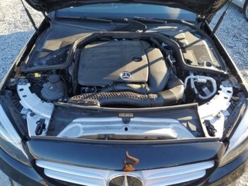 Mercedes Klasa C W205 2019 Mercedes-Benz Klasa C 2019r., C300, od ubezpieczalni 2.0 Benzyna 255KM, zdjęcie 10