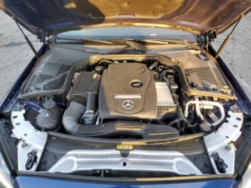 Mercedes Klasa C W205 2017 Mercedes-Benz Klasa C 2017 MERCEDES-BENZ C 300 2.0 Benzyna 241KM, zdjęcie 10