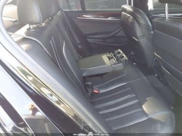 BMW Seria 5 G30-G31 2018 BMW Seria 5 BMW 540I 3.0 Benzyna 335KM, zdjęcie 8