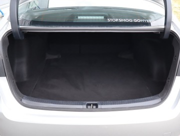 Toyota Corolla XII Sedan 1.8 Hybrid 122KM 2020 Toyota Corolla 1.8 Hybrid, Salon Polska, zdjęcie 13