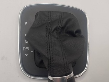 Volkswagen Polo V 6R Рукоятка КПП Мех 6C1713203A