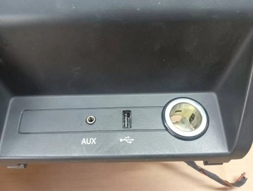 УСТАНОВКА РАЗЪЕМА USB AUX SKODA FABIA III 5Q0035726E