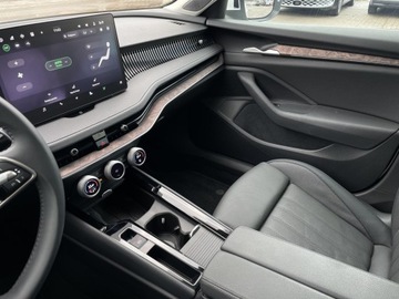 Skoda Superb IV Liftback 2.0 TSI 265KM 2024 Skoda Superb L&amp;K ! Wentylowane i podgrzewane fotel, zdjęcie 13