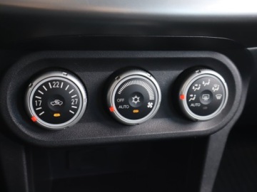 Mitsubishi Lancer IX Sportback 1.8 MIVEC 143KM 2009 Mitsubishi Lancer 1.8 i, Salon Polska, Klima, zdjęcie 11