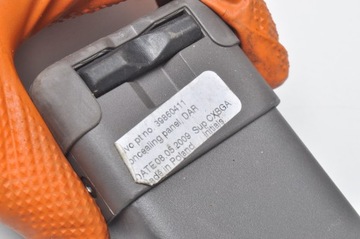 VOLVO V50 ЗАДНЯЯ ШТОРКА 39860411