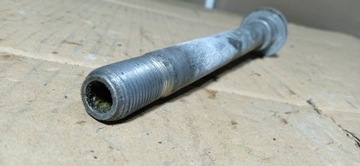 SUZUKI GSF 400 BANDIT ось ось болт колеса передняя передняя втулка