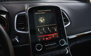 Renault Espace V Van 1.6 Energy TCe 200KM 2016 Renault Espace Renault Espace 1.6 TCE Initiale Paris EDC 1.6 Benzyna 200KM, zdjęcie 28