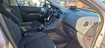 Peugeot 5008 I Minivan Facelifting 1.6 HDi 115KM 2015 Peugeot 5008 Jeden Właściciel 1.6 HDI Style, zdjęcie 31