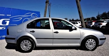 Volkswagen Bora Sedan 1.4 16V 75KM 2000 Volkswagen Bora 2 kluczyki Klimatyzacja Elektr..., zdjęcie 4