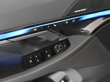 BMW Seria 5 G90-91 Touring 2.0 520d 197KM 2025 BMW Seria 5 520d xDrive Sport Sedan 2.0 (197KM) 2025, zdjęcie 9