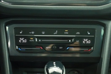 Volkswagen Tiguan II SUV Facelifting 2.0 TSI 190KM 2022 VW Tiguan 2.0 TSI, Salon Polska, 1. Właściciel, zdjęcie 7