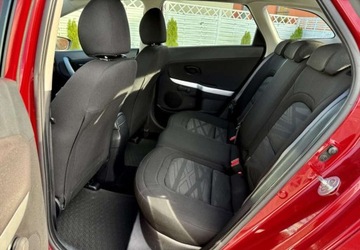 Kia Ceed II Kombi Facelifting 1.6 GDI 135KM 2016 Kia Ceed Kia Ceed Ceex27d 1.6 GDI L Business Line DCT 1.6 Benzyna 135KM, zdjęcie 12