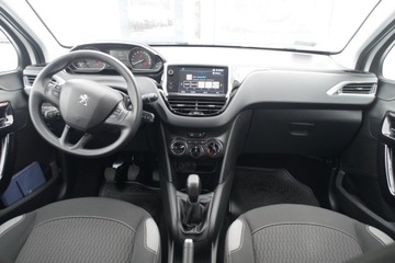 Peugeot 208 I Hatchback 5d Facelifting 1.5 BlueHDi 102KM 2019 Peugeot 208 1.5 HDI Lift Klima Led Tempomat Tablet, zdjęcie 10